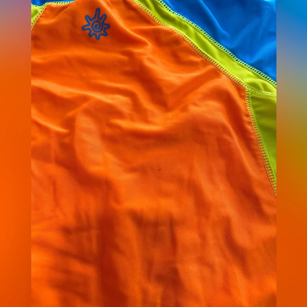 Boys Rashgaurd - Picture 4 of 4